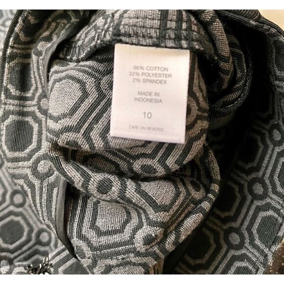 NWT New York & Company Geometric Print Pencil Skirt with Ribbon Detailing - Picture 5 of 10